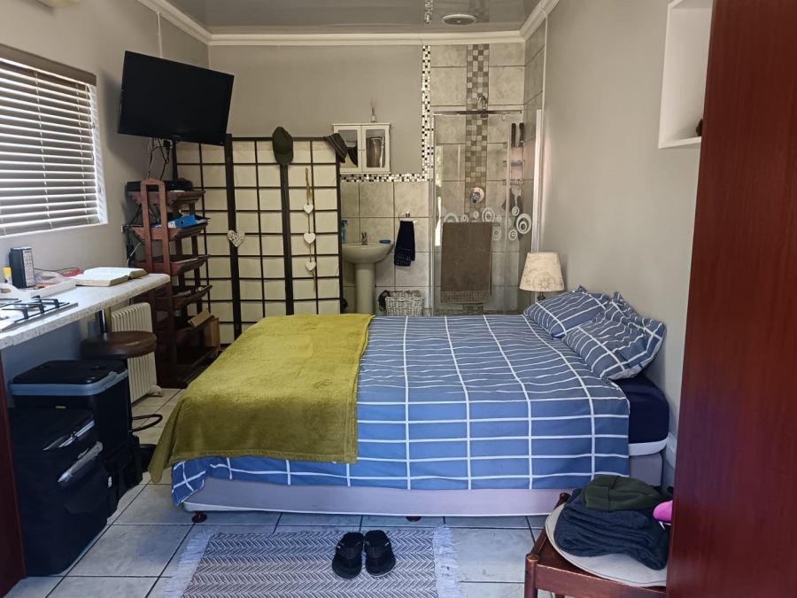 4 Bedroom Property for Sale in Carters Glen Northern Cape